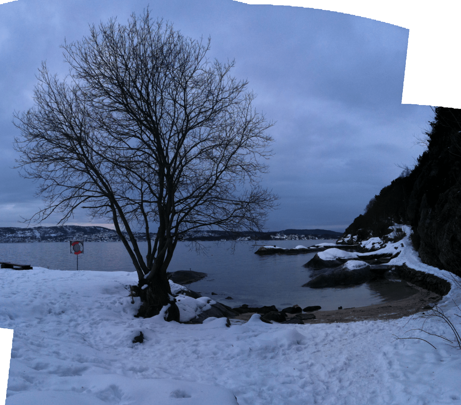 Skywatch Friday – Peaceful moment|Skywatch Fredag – Tom strand